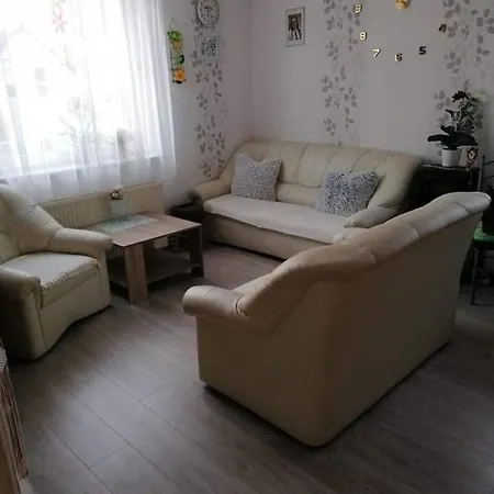 In Mit Garten דירה בלטונללה